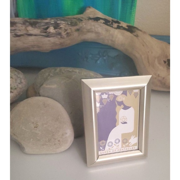 Queen of Pentacles tarot card framed art - Picture 2 of 10